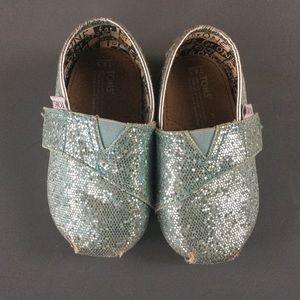 Blue sparkly toddler Toms
